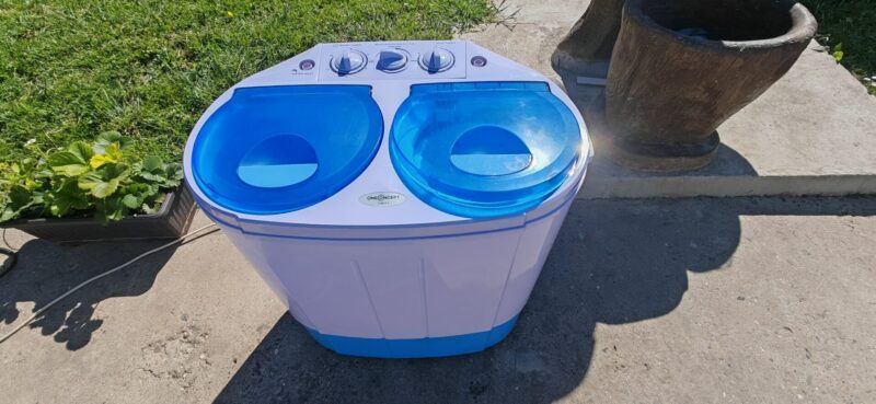 Prenosna mašina za veš sa centrifugom