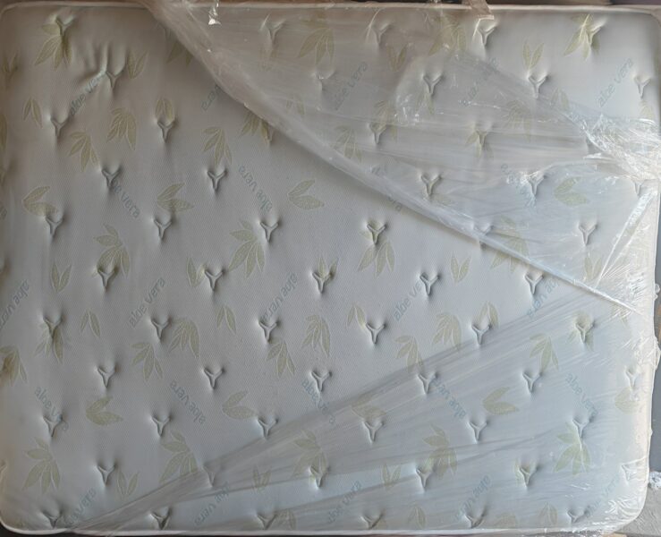 Premijum dušek 200cm x 160cm. Donet iz Austrije